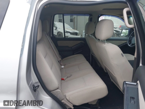 2008 Ford Explorer XLT z VIN 1FMEU73E08UA01188, wystawiony jako IAAI lot #42242286 z przebiegiem 128 226 mil mil oraz . Historia ofert i sprzedaży dostępna na DreamBid. Obrazek 8.