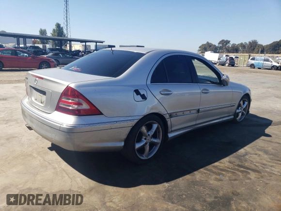 2005 Mercedes-Benz C 320 with VIN WDBRF64J45F601667, listed as a Copart auction lot 74143814 with 169,794 mi miles and Salvage Title. Bid and sale history available at DreamBid. Image 3.