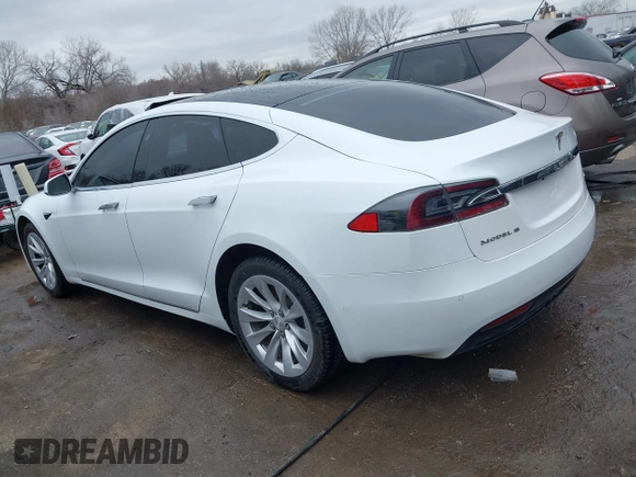 2018 Tesla Model S 75D with VIN 5YJSA1E2XJF274766, listed as a IAAI auction lot 41704600 with 164,066 mi miles and . Bid and sale history available at DreamBid. Image 3.