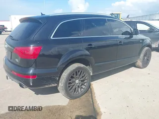 2014 Audi Q7 S line Prestige с VIN WA1DGAFE0ED008602, выставлен на аукционе IAAI как лот 42743844 с пробегом 226 961 миль миль и . История ставок и продаж доступна на DreamBid. Изображение 4.