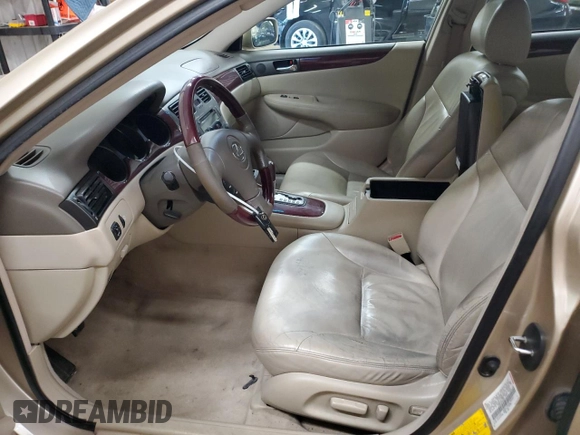2003 Lexus ES 300 with VIN JTHBF30G430111210, listed as a Copart auction lot 52084595 with 152,667 mi miles and Clean Title. Bid and sale history available at DreamBid. Image 7.
