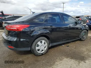 2018 Ford Focus S with VIN 1FADP3E2XJL322238, listed as a Copart auction lot 48520125 with 97,718 mi miles and Salvage Title. Bid and sale history available at carsss.com. Image 3.