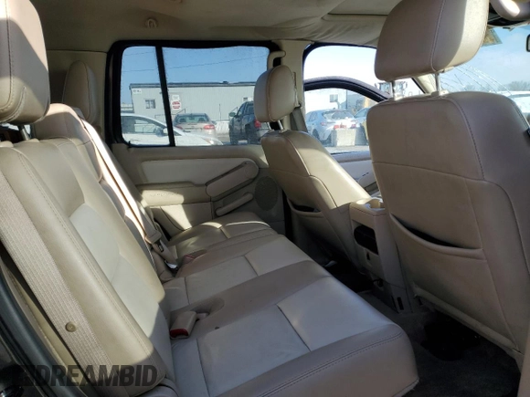 2006 Ford Explorer Eddie Bauer z VIN 1FMEU74816UB52918, wystawiony jako Copart lot #43963825 z przebiegiem 135 249 mil mil oraz Szkoda całkowita • Salvage title. Historia ofert i sprzedaży dostępna na DreamBid. Obrazek 11.