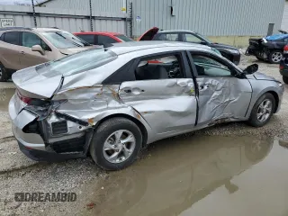 2023 Hyundai Elantra SE with VIN 5NPLL4AG4PH110439, listed as a Copart auction lot 48085275 with 32,492 mi miles and Clean Title. Bid and sale history available at DreamBid. Image 3.