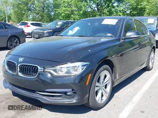 2018 BMW 3 Series 330i xDrive with VIN WBA8D9G5XJNU67750, listed as a IAAI auction lot 42291752 with 146,716 mi miles and . Bid and sale history available at DreamBid. Image 2.