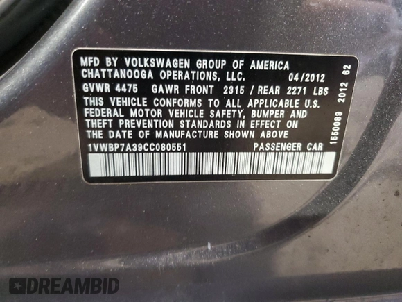 2012 Volkswagen Passat SE z VIN 1VWBP7A39CC080551, wystawiony jako Copart lot #57606895 z przebiegiem 154 965 mil mil oraz Czysty tytuł • Clean title. Historia ofert i sprzedaży dostępna na DreamBid. Obrazek 12.