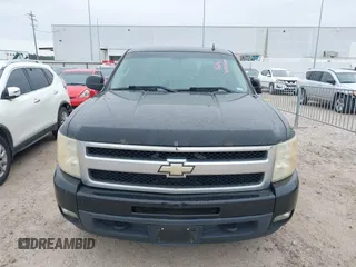 2011 Chevrolet Silverado 1500 LTZ with VIN 3GCPKTE2XBG110413, listed as a IAAI auction lot 41596989 with 158,214 mi miles and . Bid and sale history available at DreamBid. Image 12.