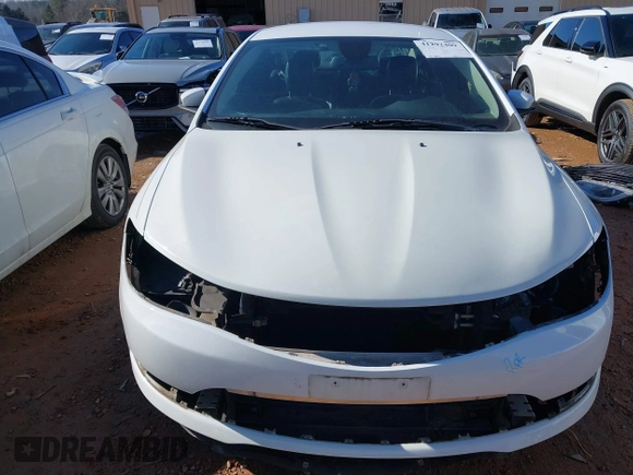 2016 Chrysler 200 Limited with VIN 1C3CCCAB0GN189384, listed as a IAAI auction lot 41292409 with 127,010 mi miles and . Bid and sale history available at carsss.com. Image 13.