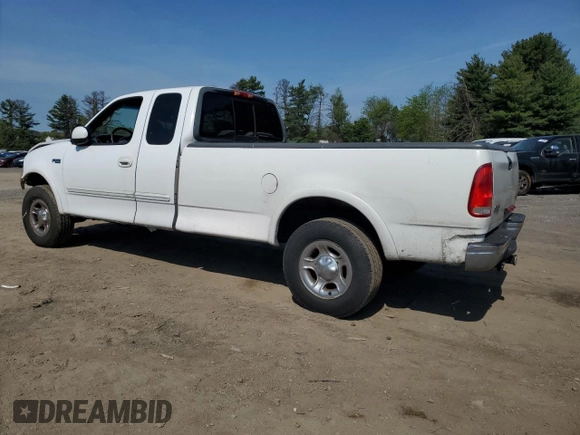 2002 Ford F-150 XL z VIN 1FTRX18LX2NA09494, wystawiony jako Copart lot #55255925 z przebiegiem 331 667 mil mil oraz Szkoda całkowita • Salvage title. Historia ofert i sprzedaży dostępna na DreamBid. Obrazek 2.