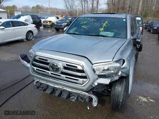 2019 Toyota Tacoma 4WD SR with VIN 3TMGZ5AN7KM287140, listed as a IAAI auction lot 41541937 with 41,843 mi miles. Bid and sale history available at carsss.com. Image 6.