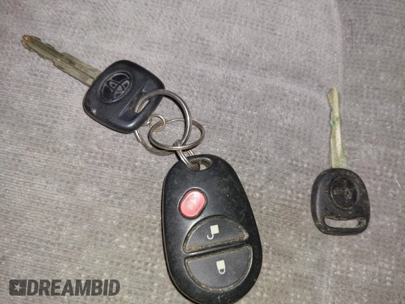 2004 Toyota Sienna CE z VIN 5TDZA23C54S019832, wystawiony jako IAAI lot #41993199 z przebiegiem 190 327 mil mil oraz . Historia ofert i sprzedaży dostępna na DreamBid. Obrazek 11.