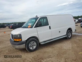 2020 GMC Savana Cargo z VIN 1GTW7AFG4L1271741, wystawiony jako Copart lot #59931175 z przebiegiem 23 789 mil mil oraz Szkoda całkowita • Salvage title. Historia ofert i sprzedaży dostępna na DreamBid. Obrazek 1.