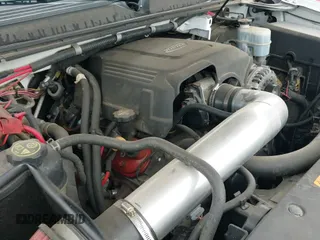 2013 Chevrolet Tahoe Commercial z VIN 1GNLC2E0XDR361205, wystawiony jako IAAI lot #42884524 z przebiegiem 361 205 mil mil oraz . Historia ofert i sprzedaży dostępna na DreamBid. Obrazek 18.