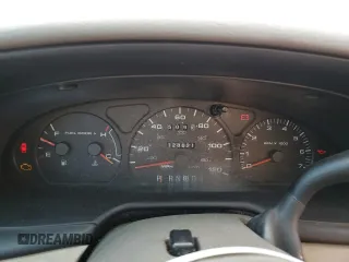 2000 Ford Taurus SES with VIN 1FAFP55U1YA262488, listed as a Copart auction lot 52312645 with 128,621 mi miles and Salvage Title. Bid and sale history available at DreamBid. Image 9.