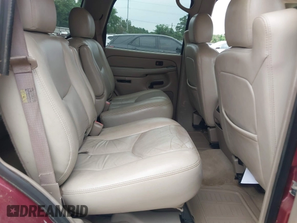 2005 Chevrolet Tahoe Z71 z VIN 1GNEK13T15R215991, wystawiony jako IAAI lot #42189636 z przebiegiem 274 201 mil mil oraz . Historia ofert i sprzedaży dostępna na DreamBid. Obrazek 8.