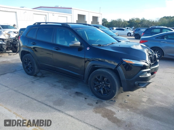 2018 Jeep Cherokee Trailhawk with VIN 1C4PJMBX3JD546332, listed as a IAAI auction lot 41269245 with 88,466 mi miles. Bid and sale history available at carsss.com. Image 1.