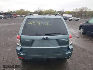 2012 Subaru Forester 2.5X Premium with VIN JF2SHADC3CH401819, listed as a IAAI auction lot 41931522 with 183,127 mi miles. Bid and sale history available at carsss.com. Image 16.