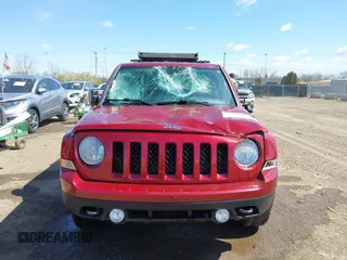 2014 Jeep Patriot Sport z VIN 1C4NJRBB3ED678375, wystawiony jako IAAI lot #42049031 z przebiegiem 135 652 mil mil oraz . Historia ofert i sprzedaży dostępna na DreamBid. Obrazek 12.