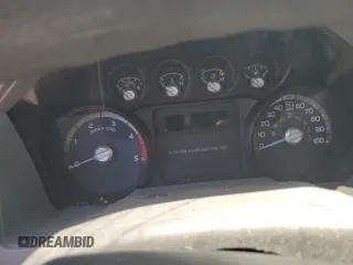 2011 Ford F-250 XL с VIN 1FT7X2BT0BEC60112, выставлен на аукционе Copart как лот 62155405 с пробегом Не указан миль и Списание • Salvage title. История ставок и продаж доступна на DreamBid. Изображение 9.