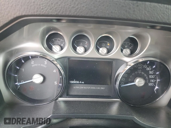 2014 Ford F-350 XLT с VIN 1FT8W3BT8EEA45174, выставлен на аукционе Copart как лот 52117715 с пробегом 166 839 миль миль и Списание • Salvage title. История ставок и продаж доступна на DreamBid. Изображение 9.