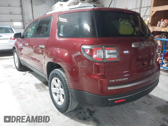 2015 GMC Acadia SLE with VIN 1GKKVPKD3FJ221229, listed as a IAAI auction lot 42070029 with 172,834 mi miles. Bid and sale history available at carsss.com. Image 3.