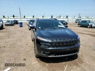 2016 Jeep Cherokee Altitude with VIN 1C4PJMCB5GW203151, listed as a Copart auction lot 61381395 with 147,805 mi miles and Salvage title. Bid and sale history available at DreamBid. Image 13.