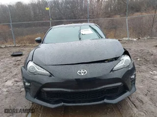2017 Toyota 86 with VIN JF1ZNAA12H9702839, listed as a IAAI auction lot 41204947 with 85,942 mi miles. Bid and sale history available at carsss.com. Image 12.