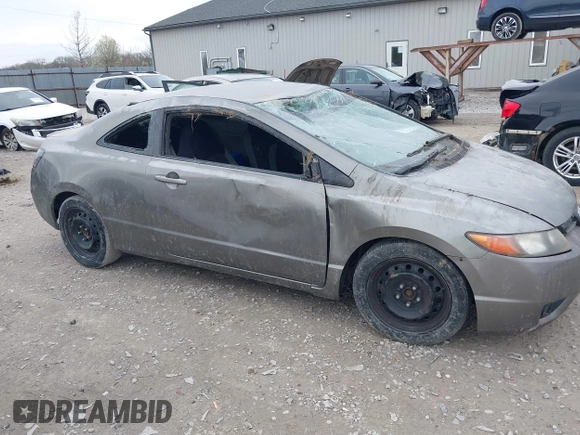 2008 Honda Civic Cpe LX with VIN 2HGFG12608H560476, listed as a IAAI auction lot 41954604 with 288,649 mi miles. Bid and sale history available at carsss.com. Image 13.