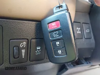 2013 Toyota RAV4 Limited z VIN 2T3DFREV1DW075915, wystawiony jako IAAI lot #40720411 z przebiegiem 132 656 mil mil oraz . Historia ofert i sprzedaży dostępna na DreamBid. Obrazek 11.