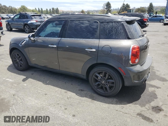 2011 MINI Countryman S with VIN WMWZC5C5XBWL55516, listed as a Copart auction lot 63239235 with 137,545 mi miles and Salvage title. Bid and sale history available at DreamBid. Image 2.