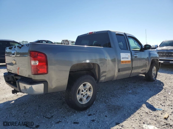 2007 Chevrolet Silverado 1500 Work Truck with VIN 1GCEC19C97Z506576, listed as a Copart auction lot 80519964 with 299,636 mi miles and Salvage Title. Bid and sale history available at carsss.com. Image 3.