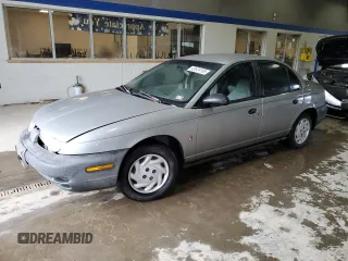 1998 Saturn SL with VIN 1G8ZF5285WZ204569, listed as a Copart auction lot 43624765 with 318,544 mi miles and Salvage Title. Bid and sale history available at carsss.com. Image 1.