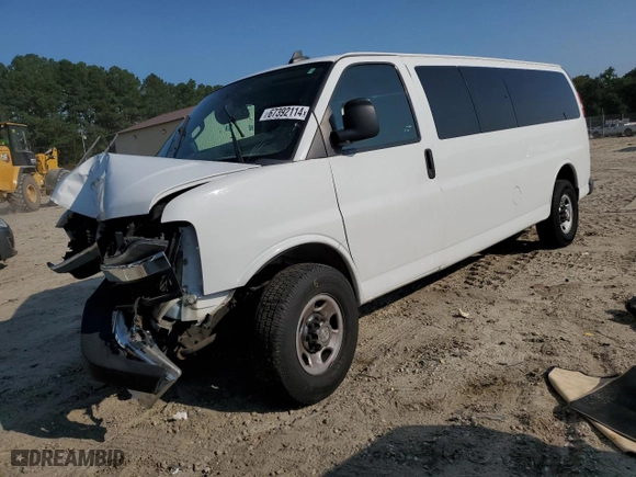 2016 Chevrolet Express Passenger LT with VIN 1GAZGPFG9G1296066, listed as a Copart auction lot 67392114 with 0 mi miles and Salvage Title. Bid and sale history available at carsss.com. Image 1.