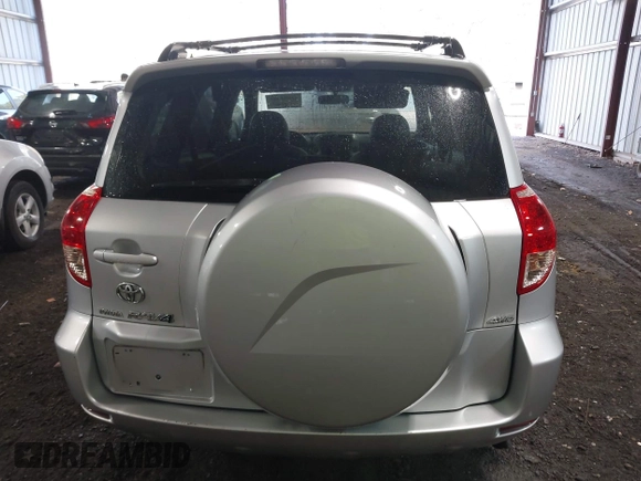 2008 Toyota RAV4 Ltd with VIN JTMBK31V186039266, listed as a IAAI auction lot 41892985 with 174,827 mi miles. Bid and sale history available at carsss.com. Image 16.