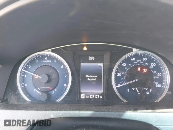 2015 Toyota Camry XLE with VIN 4T1BF1FK6FU882262, listed as a IAAI auction lot 41819208 with 123,173 mi miles and . Bid and sale history available at DreamBid. Image 7.