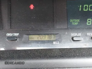 2000 Toyota Avalon XL with VIN 4T1BF28B8YU103644, listed as a IAAI auction lot 42167780 with 209,787 mi miles and . Bid and sale history available at DreamBid. Image 11.