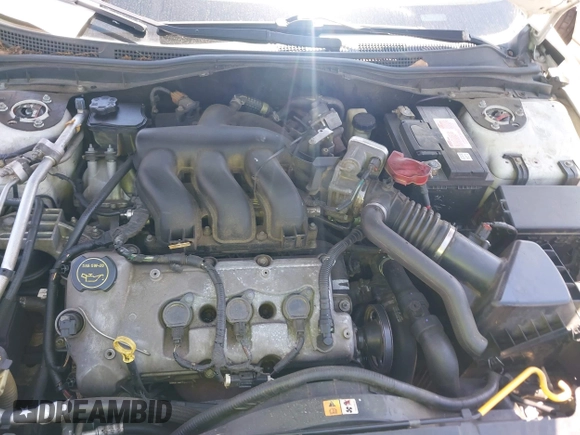 2008 Ford Fusion SE with VIN 3FAHP071X8R257746, listed as a IAAI auction lot 42114683 with 219,674 mi miles and . Bid and sale history available at DreamBid. Image 10.