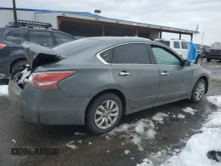 2014 Nissan Altima 2.5 S with VIN 1N4AL3AP0EN340404, listed as a Copart auction lot 46538465 with 208,127 mi miles and Salvage Title. Bid and sale history available at carsss.com. Image 3.