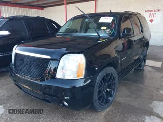 2012 GMC Yukon SLT with VIN 1GKS2CE06CR150096, listed as a IAAI auction lot 41703820 with 308,958 mi miles. Bid and sale history available at carsss.com. Image 21.