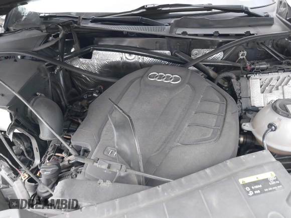 2018 Audi Q5 Premium Plus with VIN WA1BNAFY6J2107924, listed as a IAAI auction lot 41883285 with 110,000 mi miles. Bid and sale history available at carsss.com. Image 10.