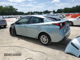 2020 Toyota Prius L Eco with VIN JTDKARFU5L3110386, listed as a Copart auction lot 54043065 with 75,579 mi miles and Salvage Title. Bid and sale history available at DreamBid. Image 2.