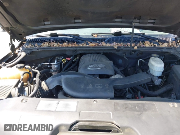 2005 Chevrolet Suburban Z71 with VIN 3GNFK16Z35G126718, listed as a IAAI auction lot 42084280 with 237,875 mi miles. Bid and sale history available at carsss.com. Image 10.