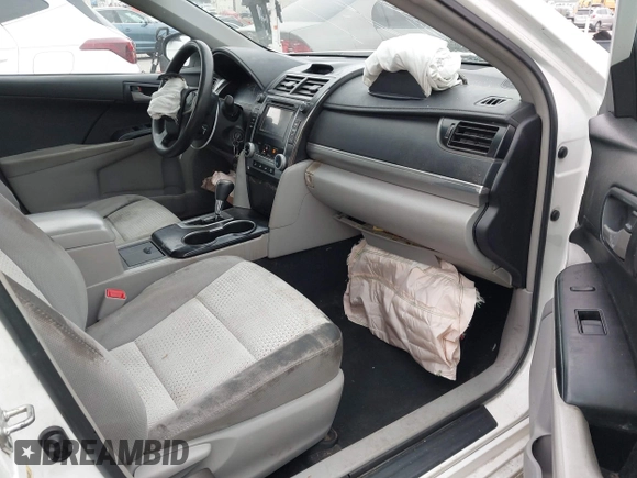 2014 Toyota Camry L with VIN 4T4BF1FK1ER416128, listed as a IAAI auction lot 42030370 with 79,475 mi miles and . Bid and sale history available at DreamBid. Image 5.