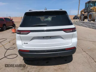 2023 Jeep Grand Cherokee Laredo z VIN 1C4RJHAG5PC520105, wystawiony jako Copart lot #50713795 z przebiegiem 15 880 mil mil oraz Szkoda całkowita • Salvage title. Historia ofert i sprzedaży dostępna na DreamBid. Obrazek 6.