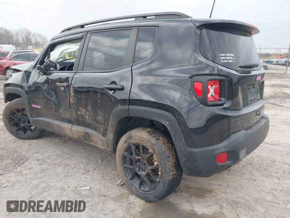 2020 Jeep Renegade Latitude z VIN ZACNJBBB8LPM11042, wystawiony jako IAAI lot #42072333 z przebiegiem 49 323 mil mil oraz . Historia ofert i sprzedaży dostępna na DreamBid. Obrazek 3.