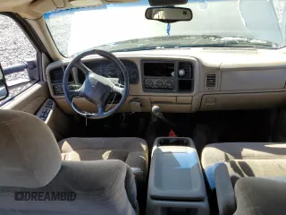 2001 Chevrolet Silverado 3500 LS with VIN 1GCJC33121F182199, listed as a Copart auction lot 72530404 with 252,199 mi miles and Salvage Title. Bid and sale history available at carsss.com. Image 8.