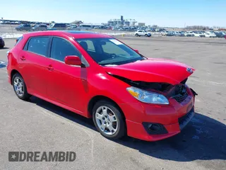2009 Toyota Matrix S with VIN 2T1KE40E69C002044, listed as a IAAI auction lot 41919248 with 55,255 mi miles. Bid and sale history available at carsss.com. Image 1.