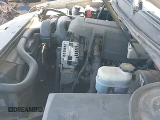 2008 Chevrolet Suburban 2LT с VIN 3GNFK16308G175973, выставлен на аукционе IAAI как лот 42283329 с пробегом 151 355 миль миль и . История ставок и продаж доступна на DreamBid. Изображение 19.