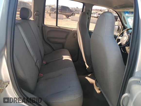 2003 Jeep Liberty Sport with VIN 1J4GK48K93W653461, listed as a Copart auction lot 46702455 with 213,581 mi miles and Salvage Title. Bid and sale history available at DreamBid. Image 11.