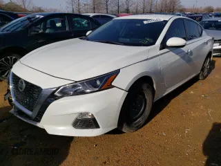 2020 Nissan Altima S with VIN 1N4BL4BV1LC248699, listed as a Copart auction lot 38942663 with 4,384 mi miles and Salvage title. Bid and sale history available at DreamBid. Image 1.